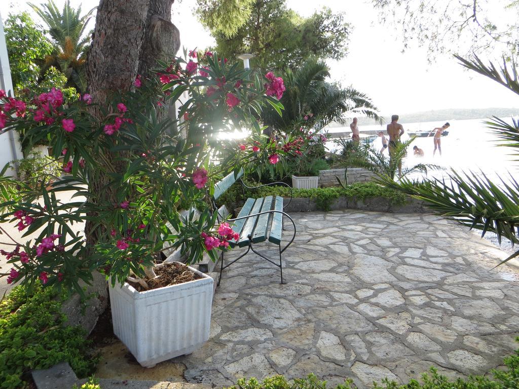 Holiday Home Artina 2 Ловіште Екстер'єр фото