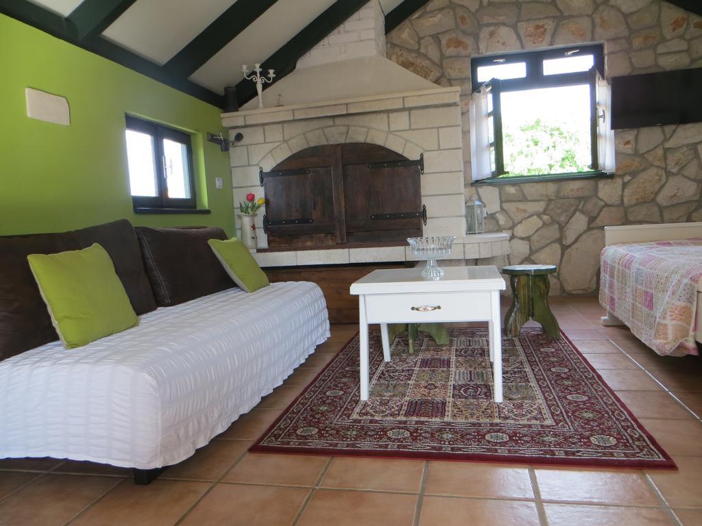 Holiday Home Artina 2 Ловіште Екстер'єр фото